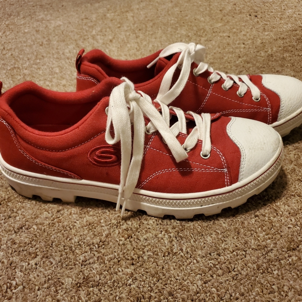 Skechers Sneakers size 9.5